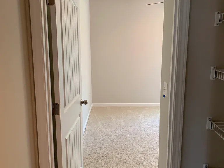 136 Heritage Place Dr — Photo 15