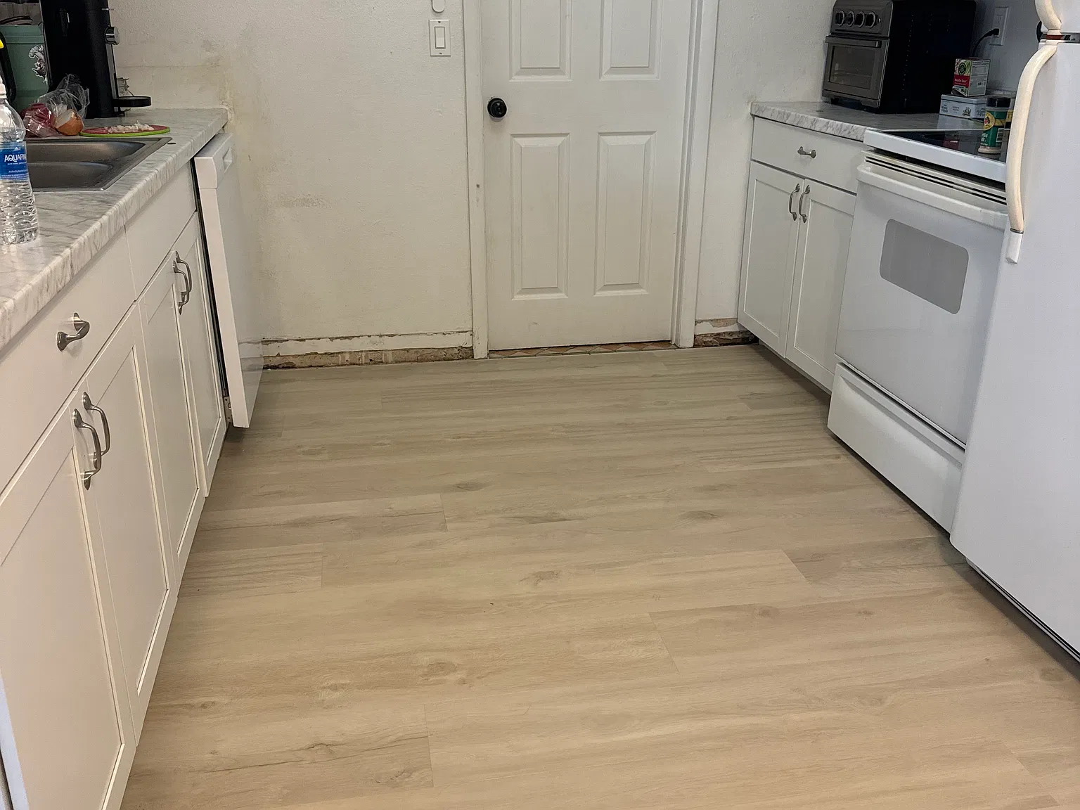 834 Mohawk Ave — Photo 3
