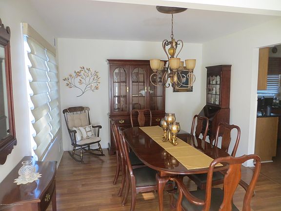 3rd image of 225 Cloverdale Dr #1000