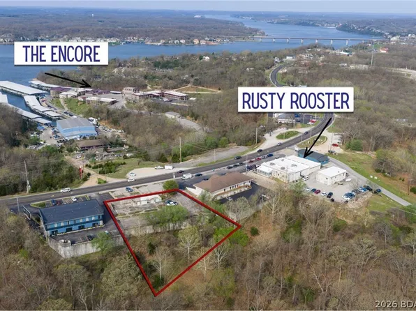 3285 Bagnell Dam Blvd, Lake Ozark, MO 65049