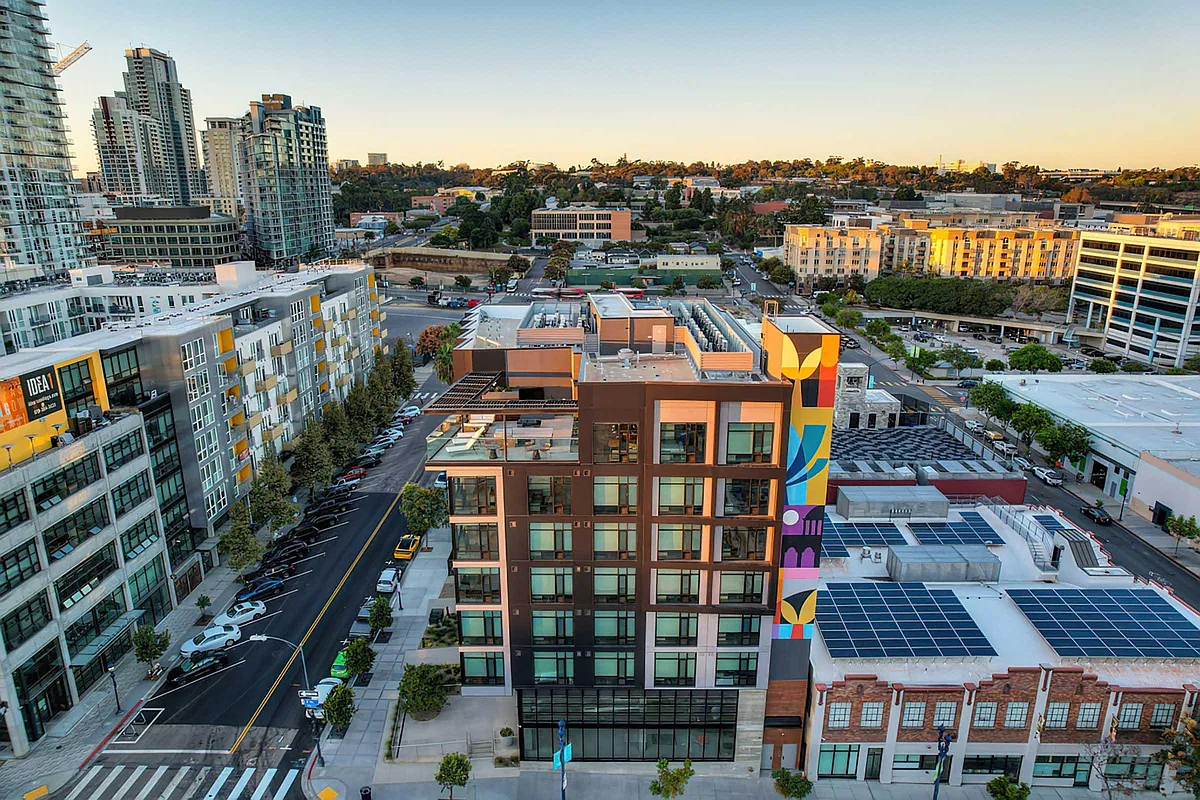 Building Photo - Framework