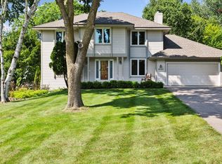 1890 Partridge Cir, Excelsior, MN 55331