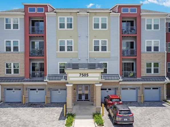7505 Laureate Blvd #2206, Orlando, FL 32827