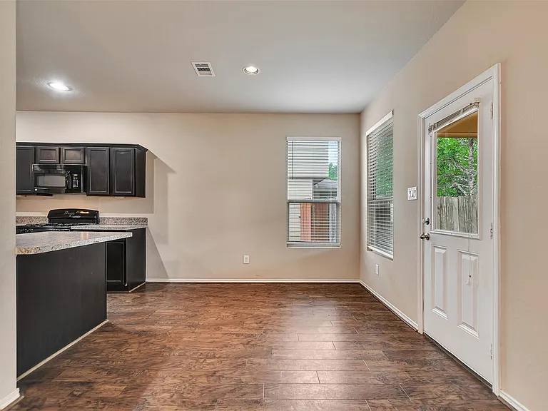 11426 Noble Ct — Photo 20