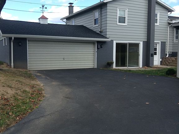 Driveway into the Garage