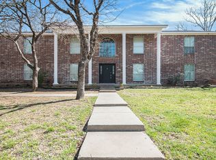 2815 Perkins Rd, Arlington, TX 76016