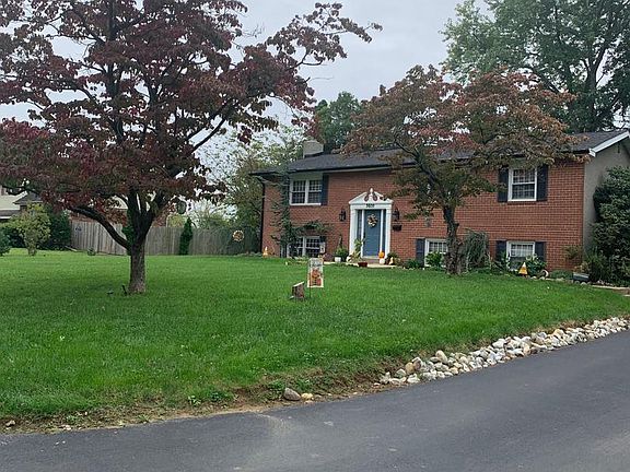 3rd image of 3600 Williamson Ave