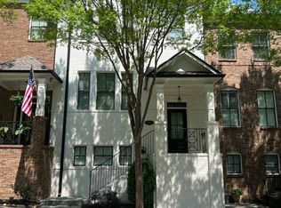 3933 Savannah Square St, Suwanee, GA 30024