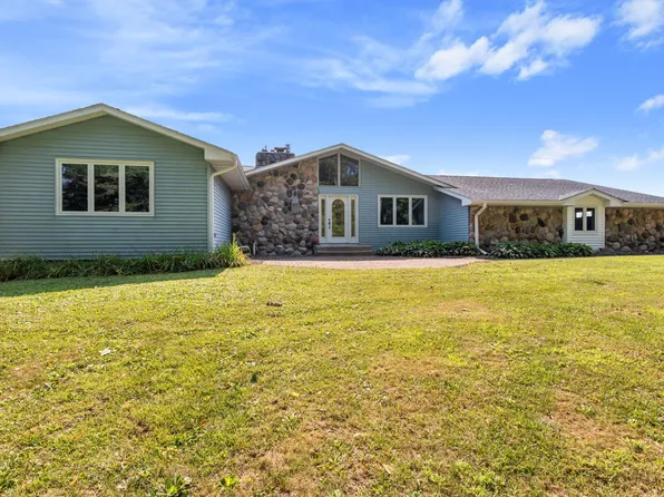 12020 Tilton Trl N, Rogers, MN 55374