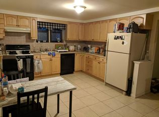 524 Hillside St, Ridgefield, NJ 07657