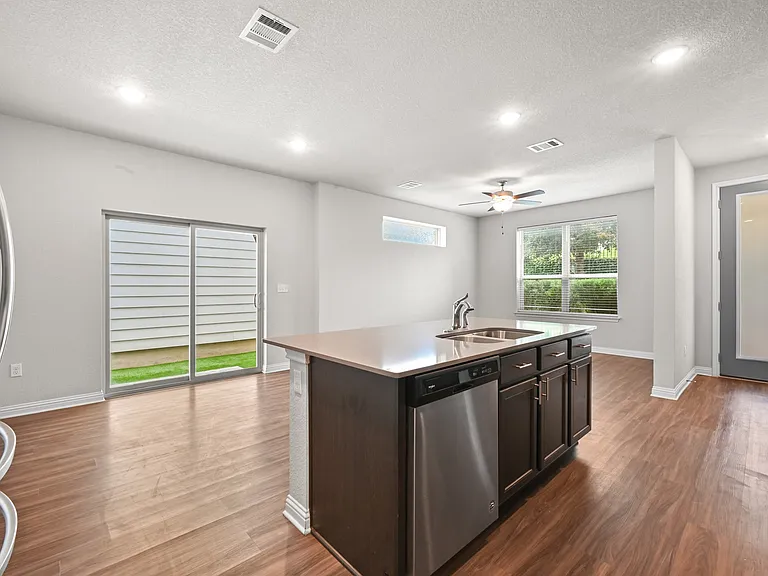 8201 Frida Bnd — Photo 17