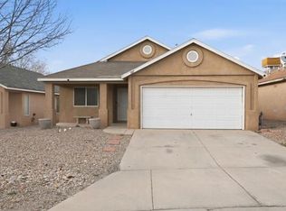 267 Quetzal Dr SW, Albuquerque, NM 87105