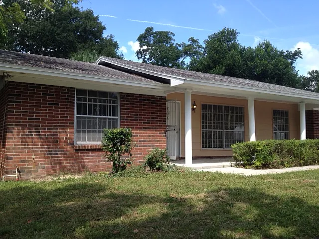 3850 University Club Blvd — Photo 5