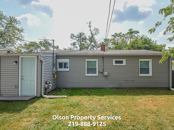 2nd image of 3319 163rd St