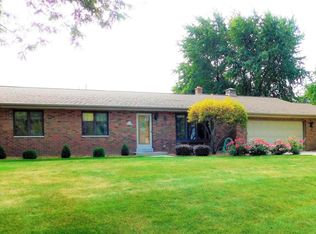 N79W16099 Longwood St, Menomonee Falls, WI 53051