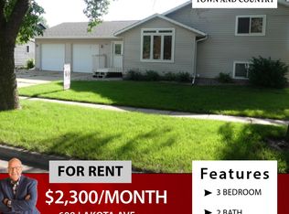 608 S Lakota Ave, Brandon, SD 57005