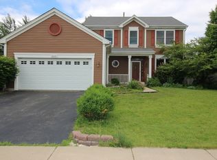 3281 Banford Cir, Lake In The Hills, IL 60156