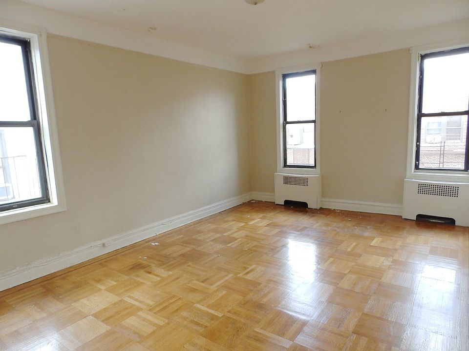 1st image of 1722 Caton Ave