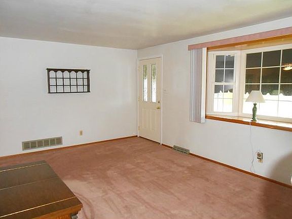 5th image of 645 Debaldo Dr