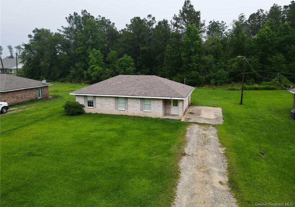 1112 Pinder Ln, Dequincy LA - Owner Finance Home