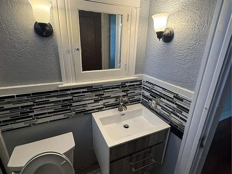 37 Inwood Pl — Photo 16