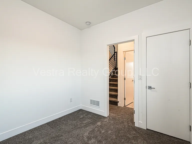 1306 Osceola St — Photo 10