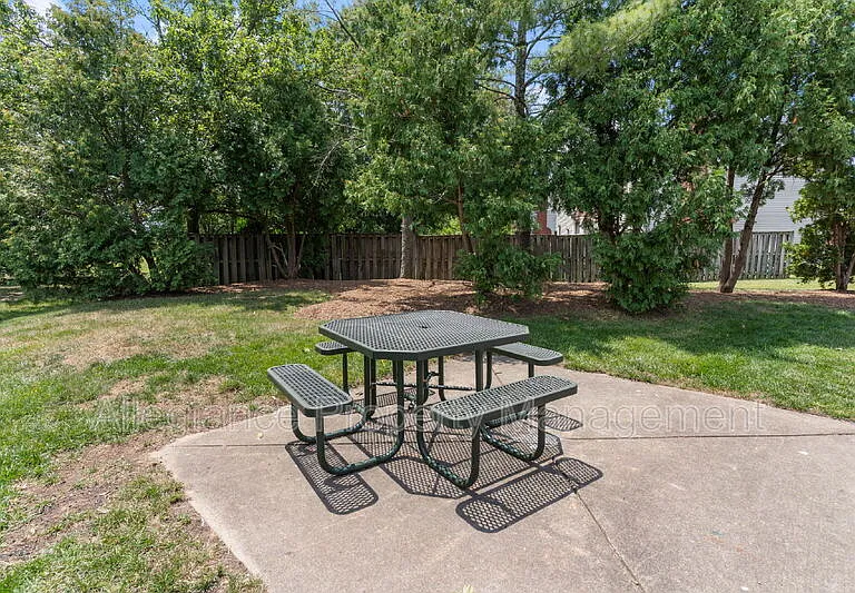 8073 Morning Meadow Ct — Photo 40