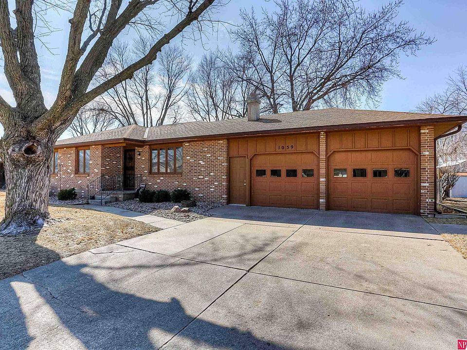 1059 W Dakota St, Fremont, NE 68025 Zillow