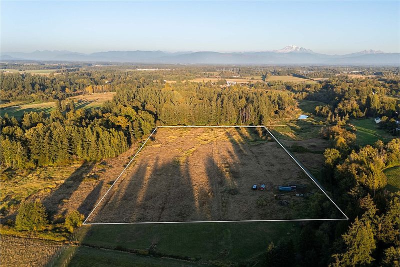 2nd image of 7455 / 7475 Valley View Road