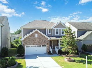 945 Lemster Ln, Cary, NC 27519
