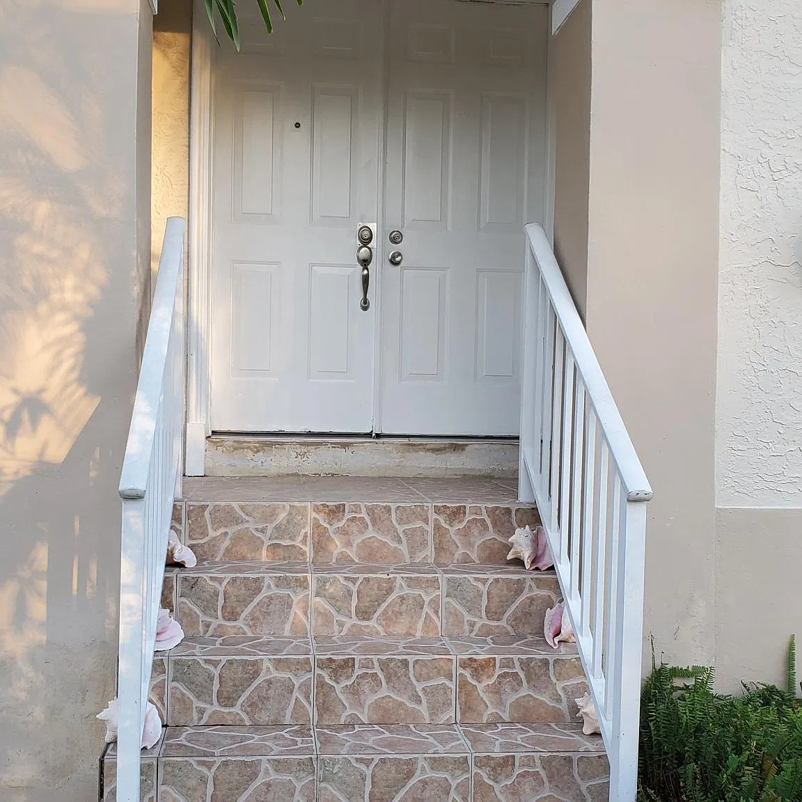 3 bed, 2.5 bath, 1357 sqft, $3,250 — Photo 2