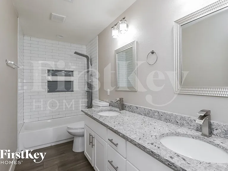 3412 E Claire Dr — Photo 13