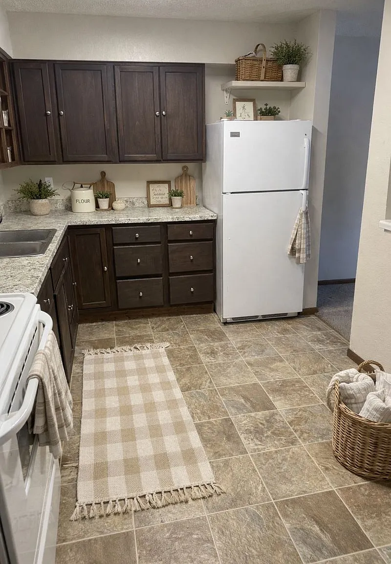 1 bed, 605 sqft, $745 — Photo 4