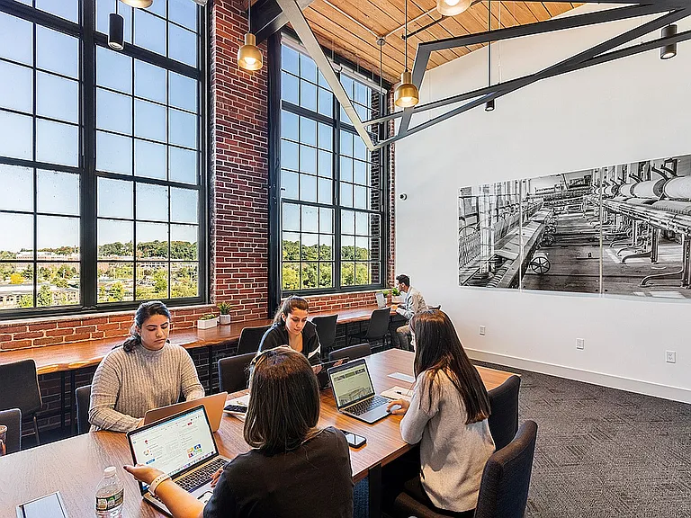 Conference Room/Business Center