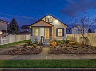 230 Oceanside Pkwy, Oceanside, NY 11572