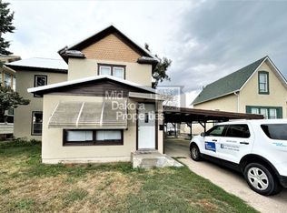 316 W 2nd Ave, Mitchell, SD 57301