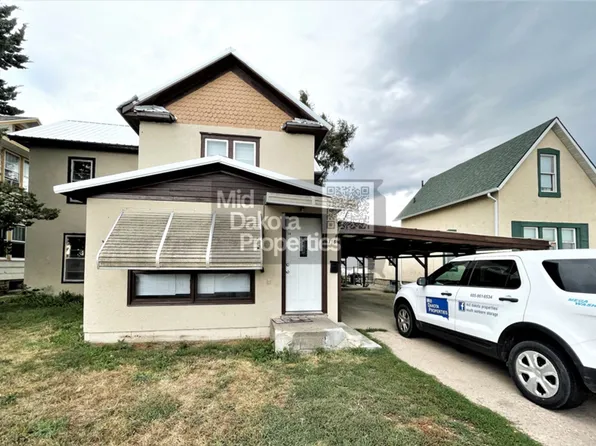 316 W 2nd Ave, Mitchell, SD 57301