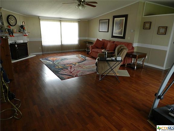 2nd image of 290 Scarlet Oak Dr