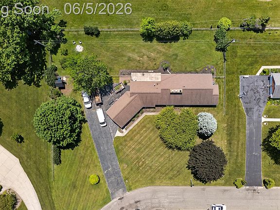 5th image of 7174 Meadowvue Dr