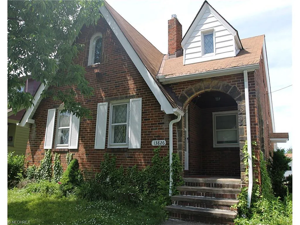 13826 West Ave photo 1