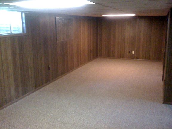 Theater/romper room