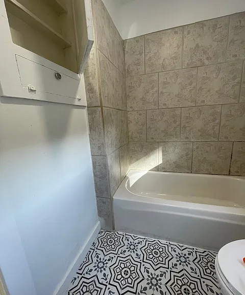 258 E Kingsley Ave #2 — Photo 18