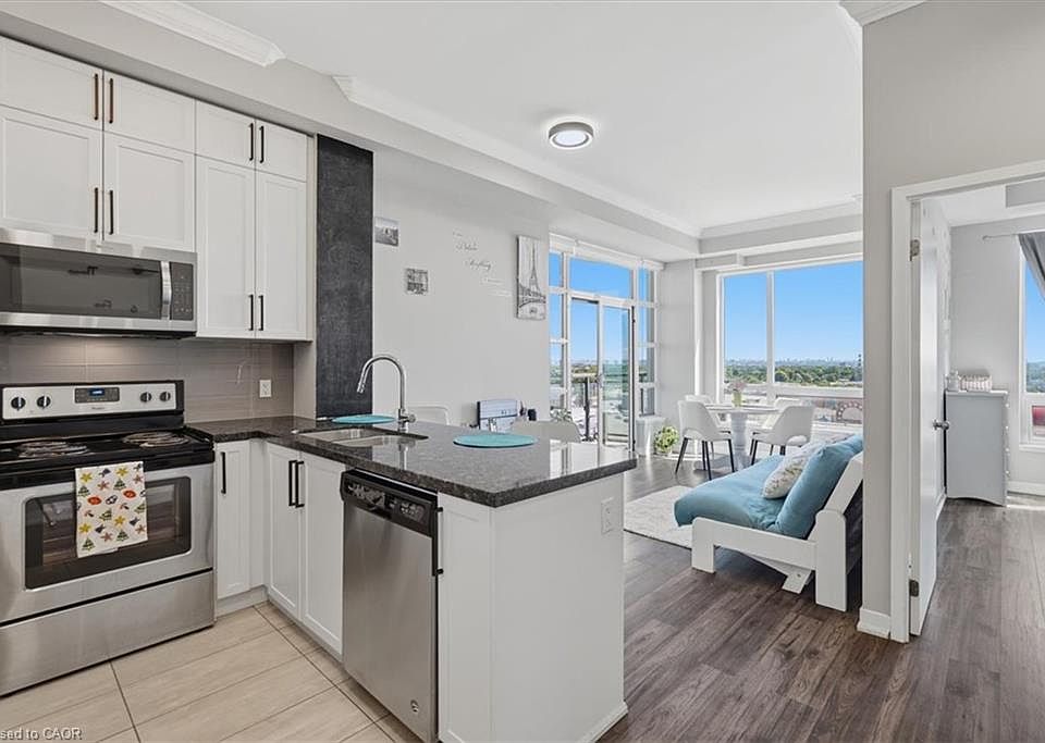 1st image of 840 Queens Plate Dr Unit 1009