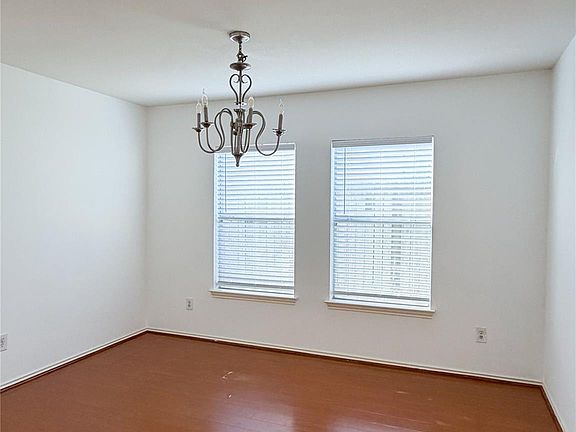 4th image of 11737 Logan Ridge Dr