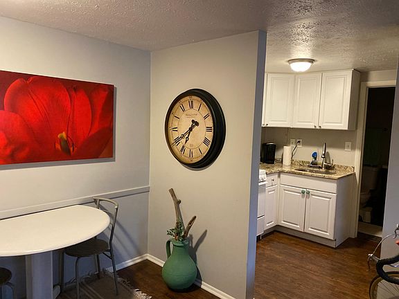 2nd image of 18865 Detroit Ext APT 1