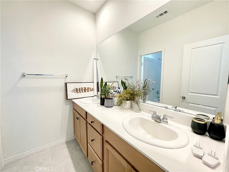 16201 Pasture Ave — Photo 16