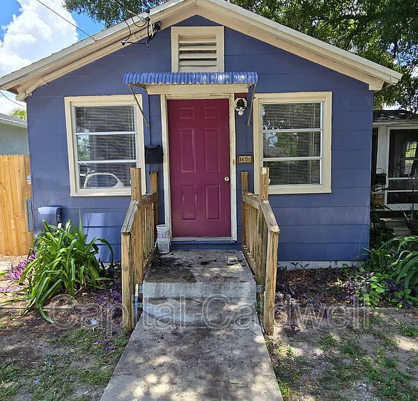 8415 Seminole Ave #B — Photo 1