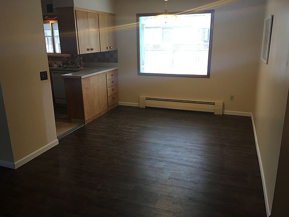 3rd image of 6908 E Mansfield Ave