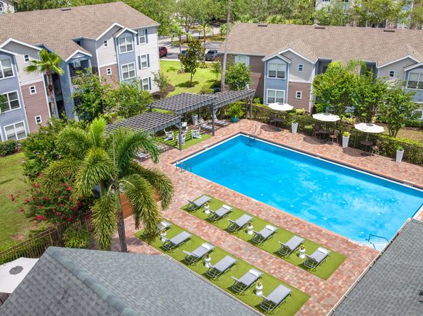16400 Nelson Park Dr #10-305