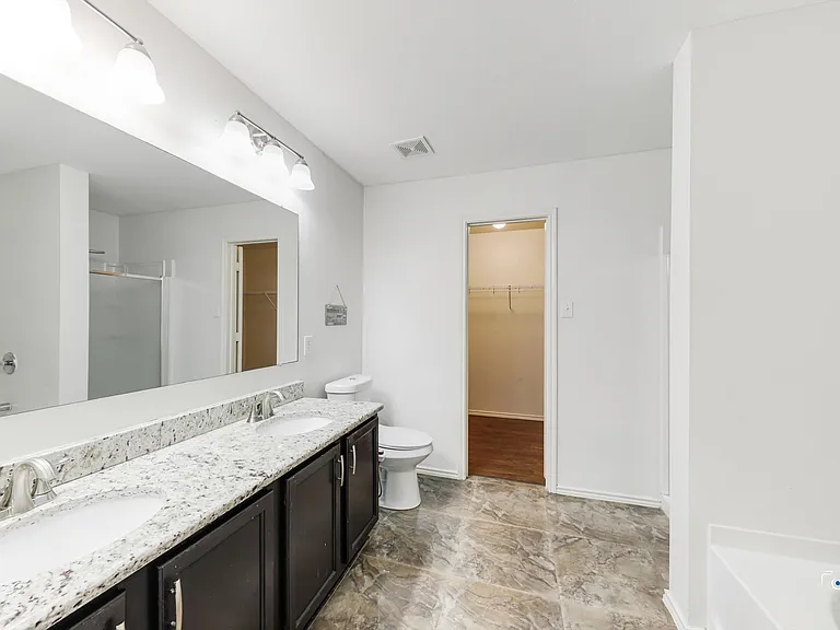 13262 Cleburne Dr — Photo 17